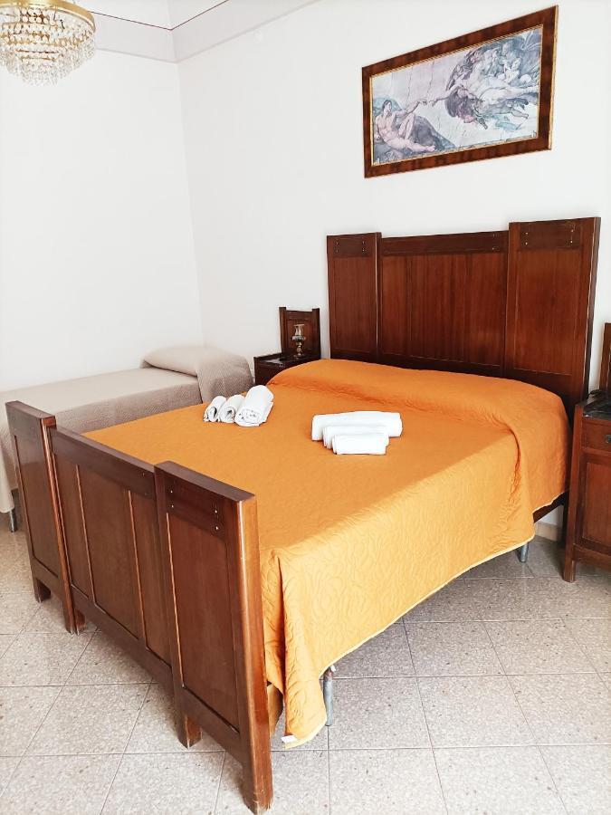 Apartamento Da Zio Lello Martina Franca Exterior foto